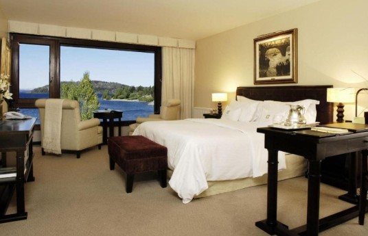 El Casco Art Hotel 5 {star}