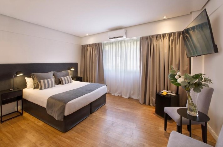 Waldorf Hotel 3 {star}